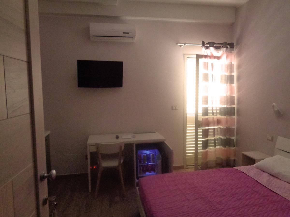 San Andreas Suites Lecce Bagian luar foto
